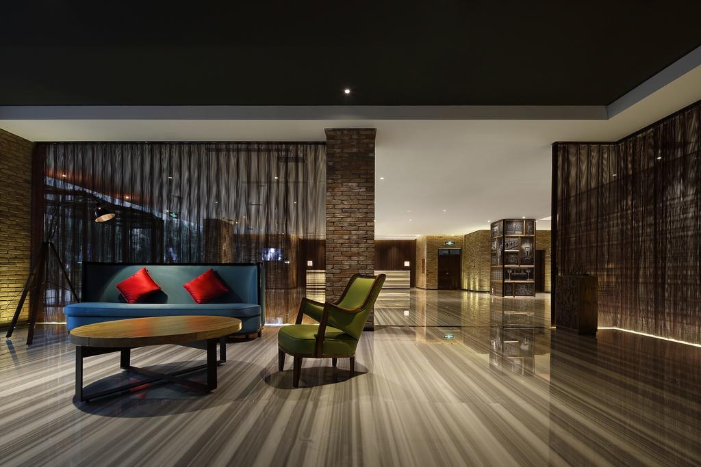 Ease House Luoyang Hotel Luoyang  Exterior photo